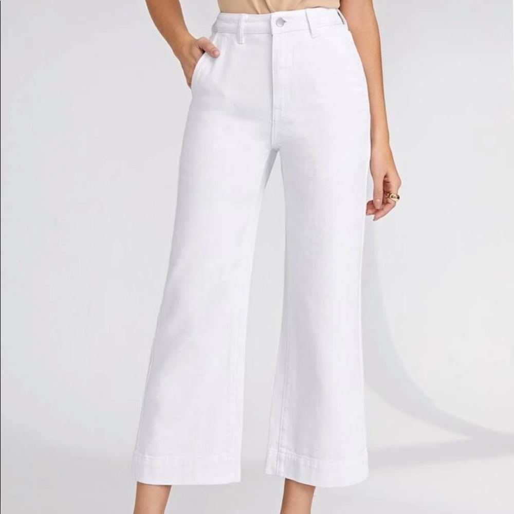 White, High Waist, Wide Leg, Cropped Jean